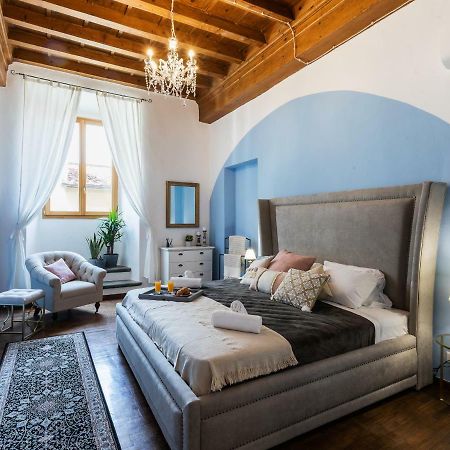 Historic Center Palace - Huge 4 Bedrooms Santa Croce Apartment - By Likehomeflorence Ngoại thất bức ảnh