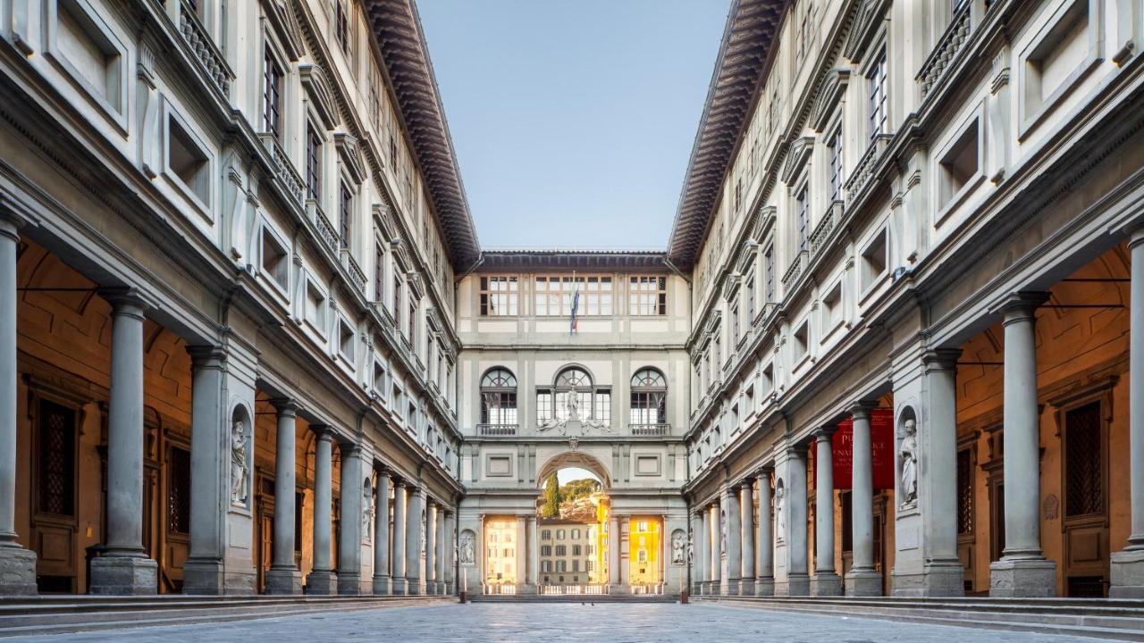 Historic Center Palace - Huge 4 Bedrooms Santa Croce Apartment - By Likehomeflorence Ngoại thất bức ảnh